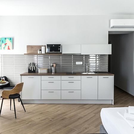 Dolac Apartments Рийека Екстериор снимка