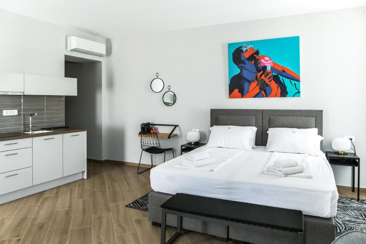 Dolac Apartments Рийека Екстериор снимка