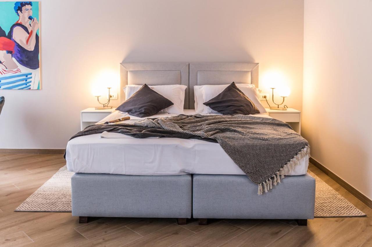 Dolac Apartments Рийека Екстериор снимка